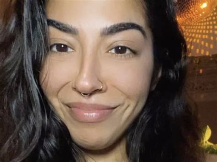 All You Need to Know About Jasmine Sherni.com: Your Ultimate Guide