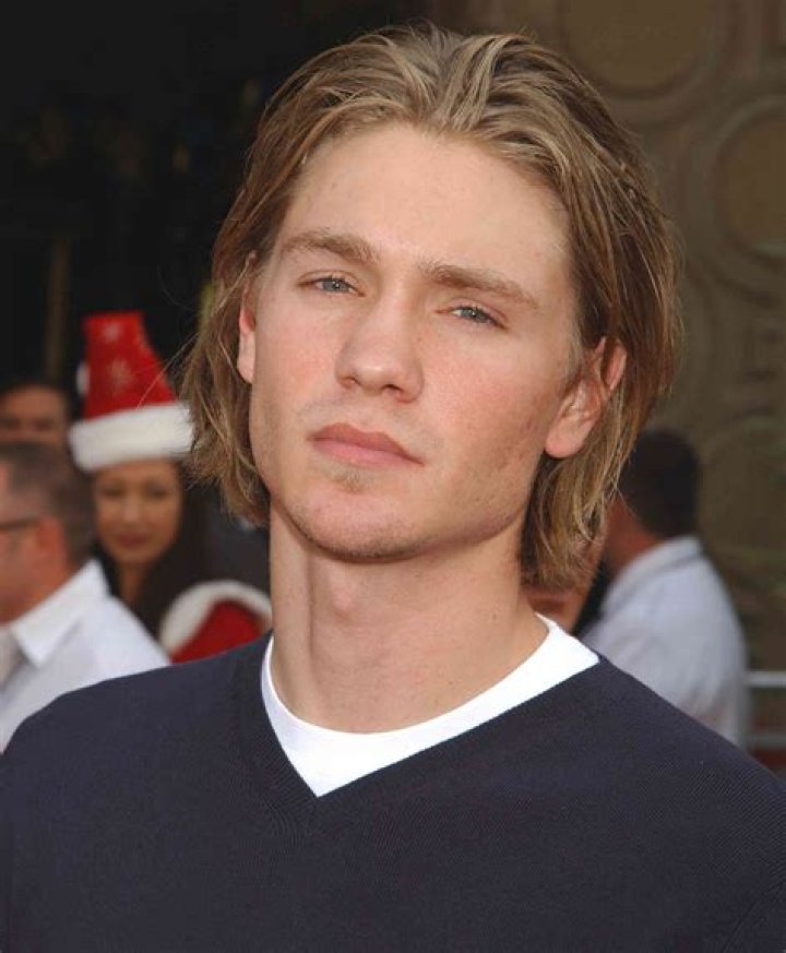 Discover Chad Michael Murray's Eerie Performance in "Ed"