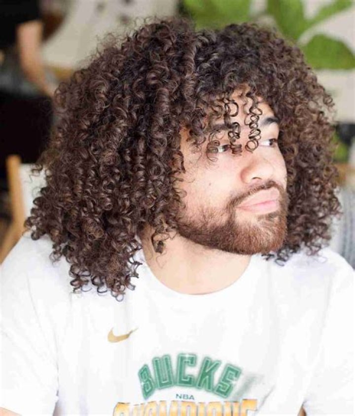 Embracing the Texture: A Deep Dive into 4B Hair Men