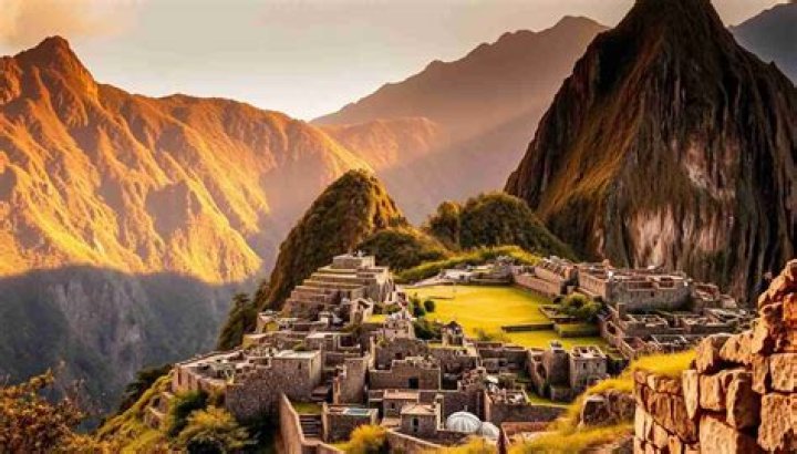 Exploring the Cultural Significance of "Tu Mama"