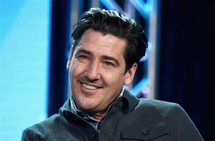 Exploring the Life and Career of Jonathan Knight: A Comprehensive Guide