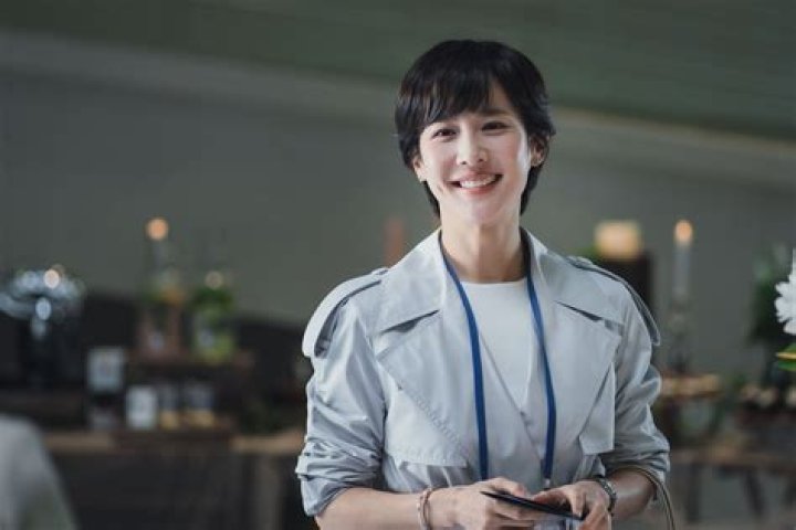 Exploring the Life of Cho Yeo-jeong: Husband, Personal Life, and Career Insights