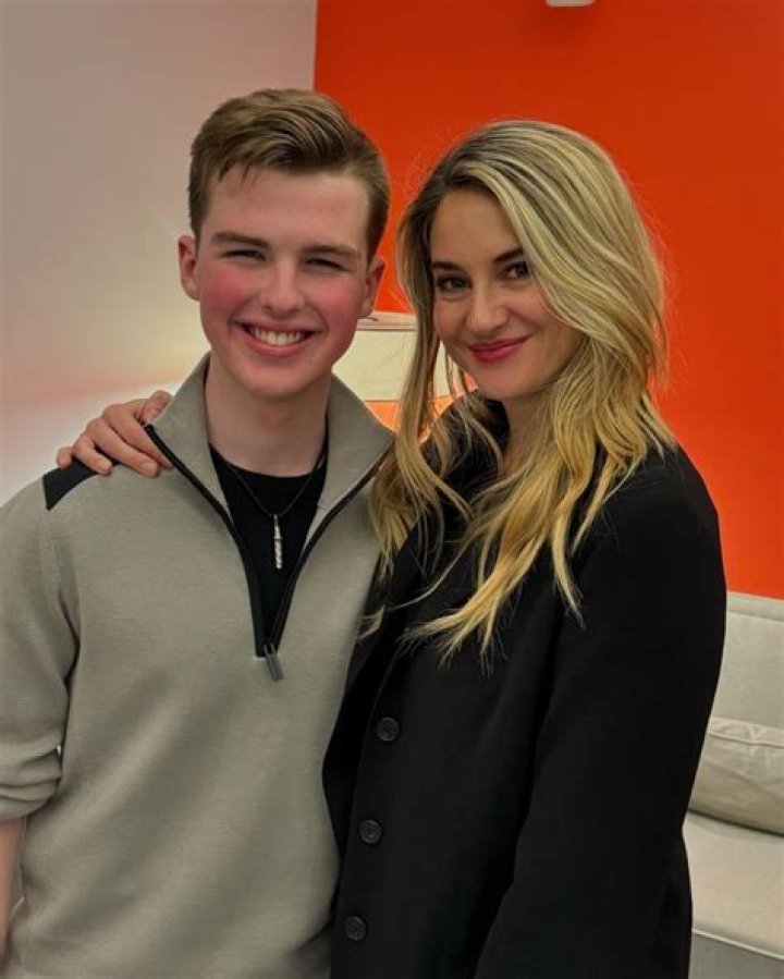 How Tall is Iain Armitage? Discovering the Height of the Young Star