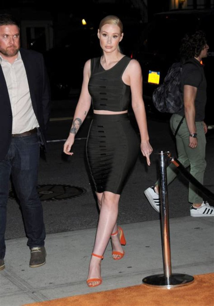 Iggy Azalea Feet: A Comprehensive Look at the Rapper's Iconic Style