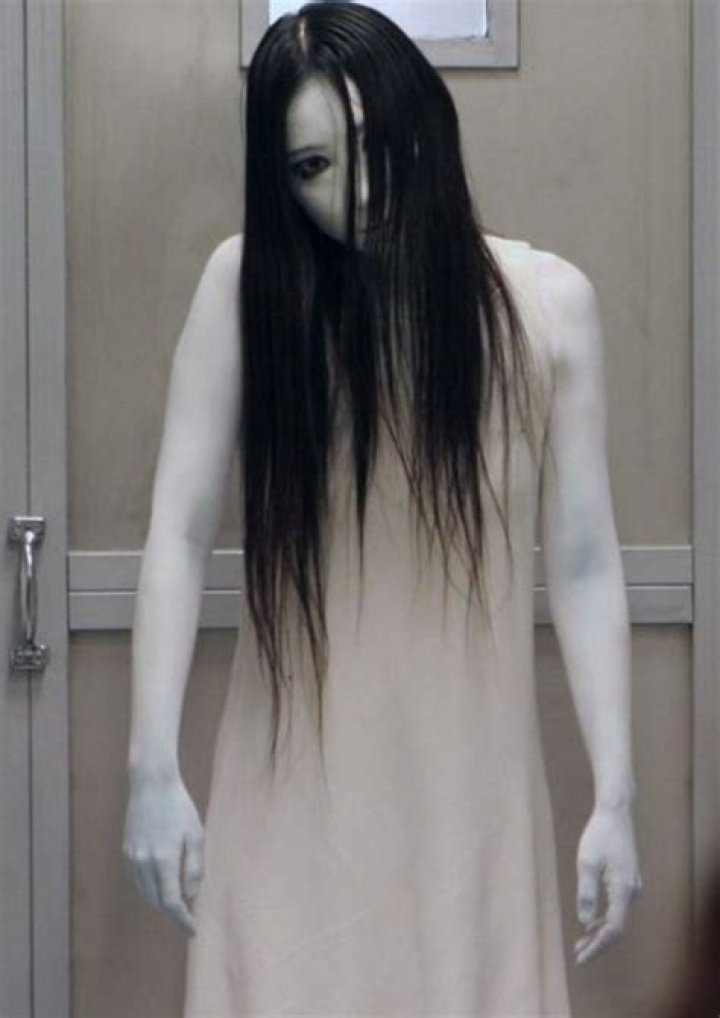 Kayako Saeki: The Rising Star of Japanese Entertainment