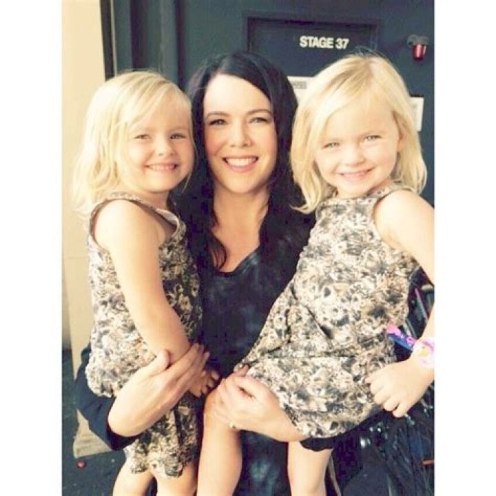 Lauren Graham Children: A Look at the Life of the Beloved Actress and Her Family