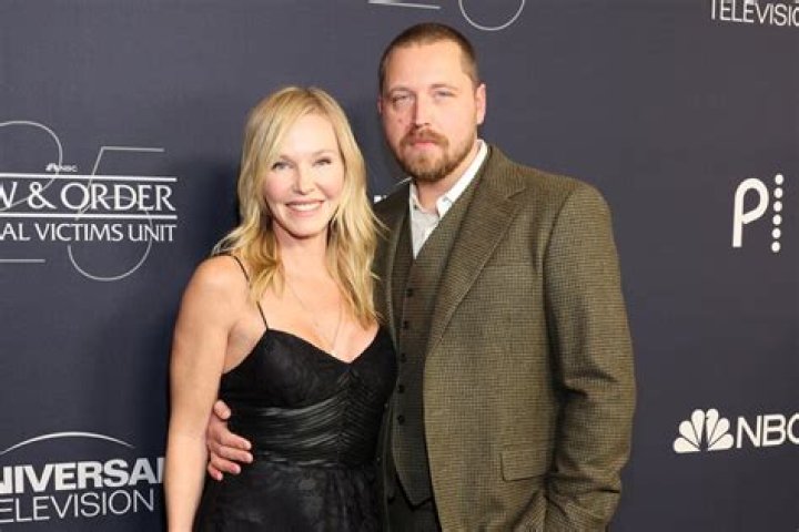 The Ultimate Guide to Beau Richards and Kelli Giddish