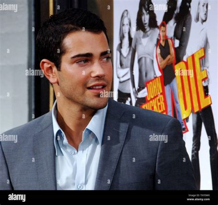 The Ultimate Guide to Jesse Metcalfe's Romantic History