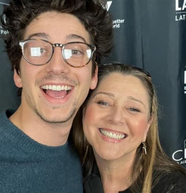 Understanding Camryn Manheim's Relationships: A Deep Dive