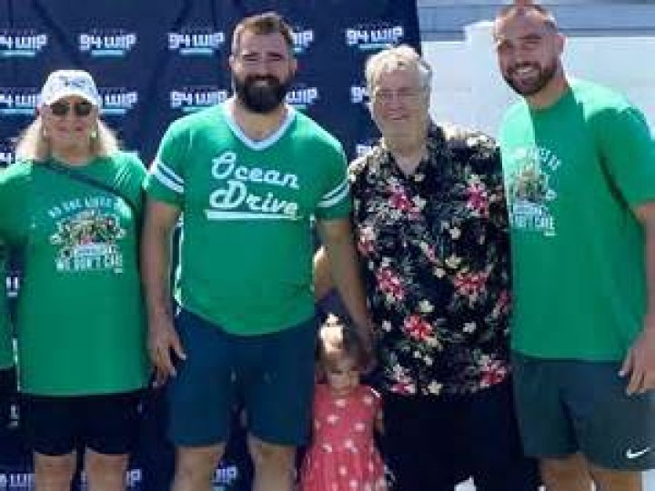 Unraveling the Dynamic Duo: Jason and Travis Kelce