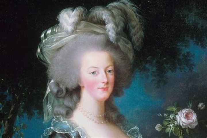Unveiling the Glamour of Marie Antoinette Hair