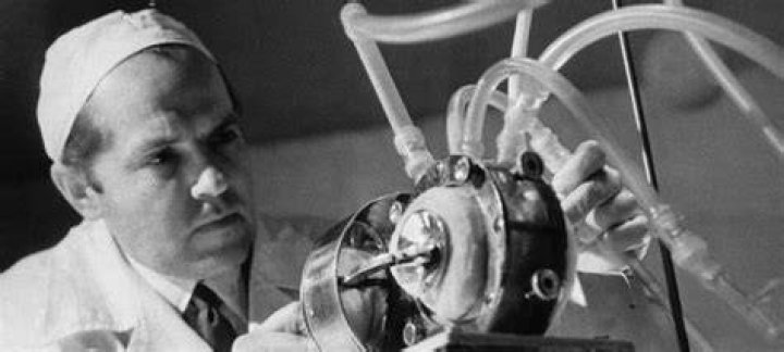Vladimir Demikhov: The Pioneer of Organ Transplantation