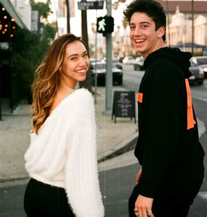 Who is Milo Manheim Currently Dating?