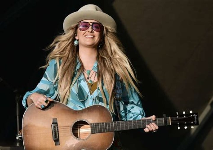 Yellowstone Lainey Wilson: The Rising Star of Country Music